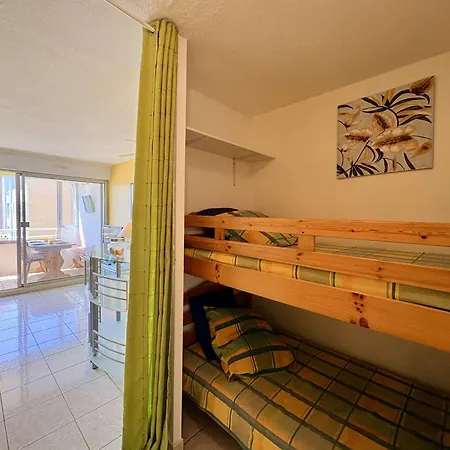 Appt 2 Pieces 4 Couchages Ct560-b18 אגדה
