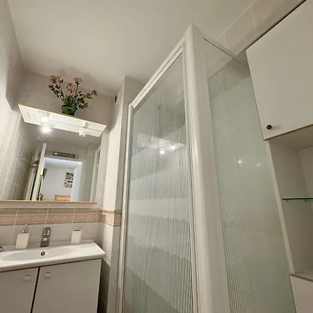 Appt 2 Pieces 4 Couchages Ct560-b18 דירה אגדה